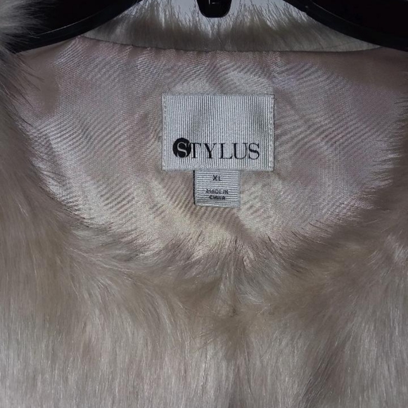 Faux fur cut size xl - Picture 2 of 4